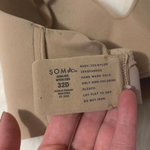 Soma Enbliss Wireless Neutral Soft Seamless Bra Size 32D - Picture 5 of 6
